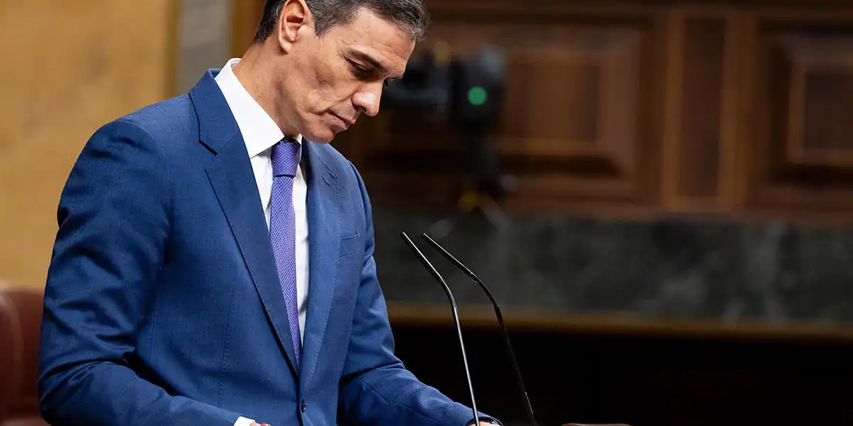 Sánchez is seeking a conflict with Italy to cover up his cowardice towards Morocco