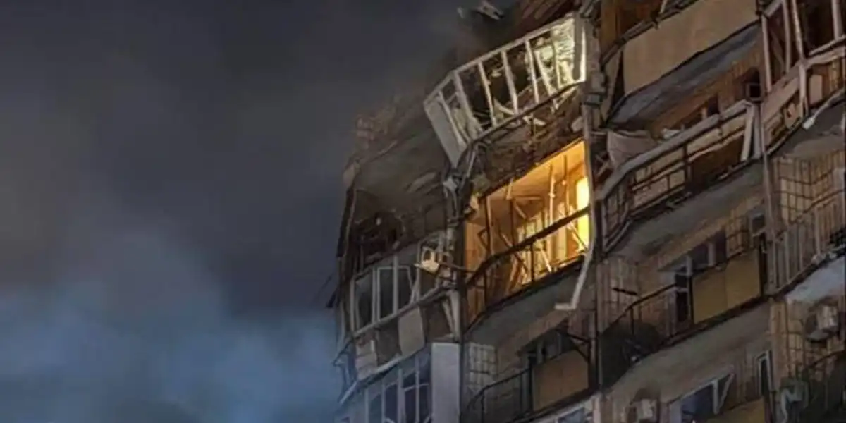 Russian terrorist attack on Kyiv, damaging a children's hospital, homes and a school