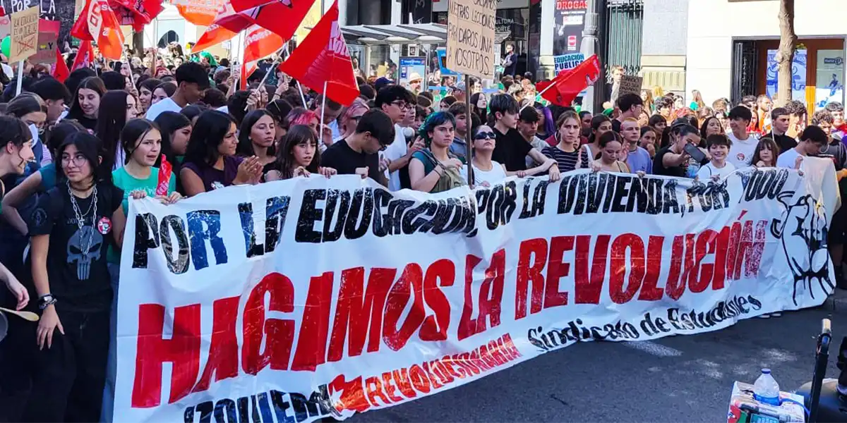 Pro-Russian communists attempt to bring the leftist violence seen in France to Spain